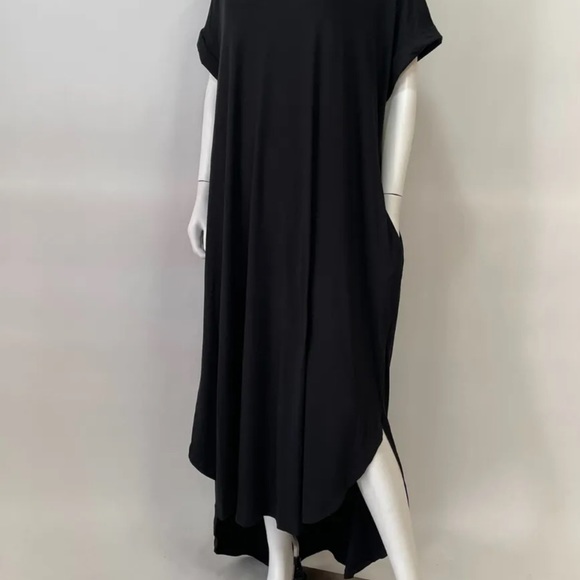 Entro Black Short Sleeve Pocket Maxi Dress - Picture 4 of 5